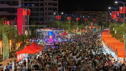 政企民携手惠聚多彩假日，南康龙岭镇“兴企助农”消费节热闹开启